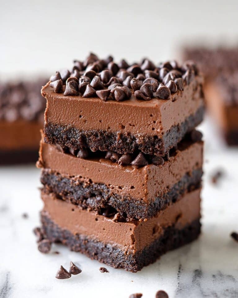 Decadent Chocolate Cheesecake Bars with Oreo Crust Recipe