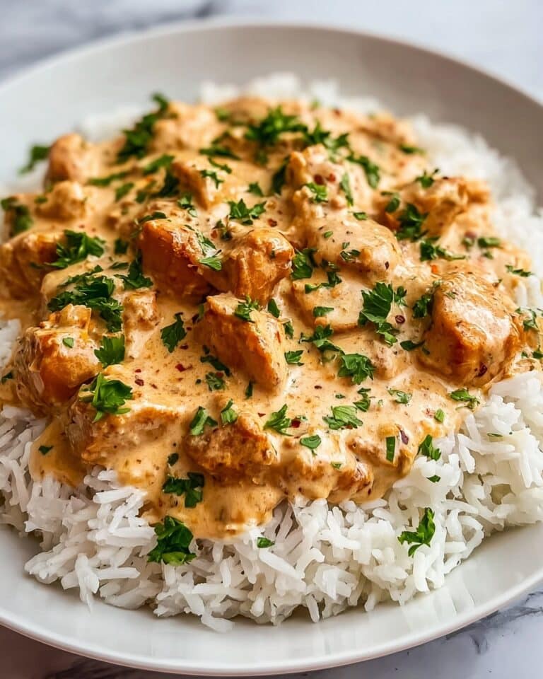 Creamy Smothered Chicken and Rice Recipe